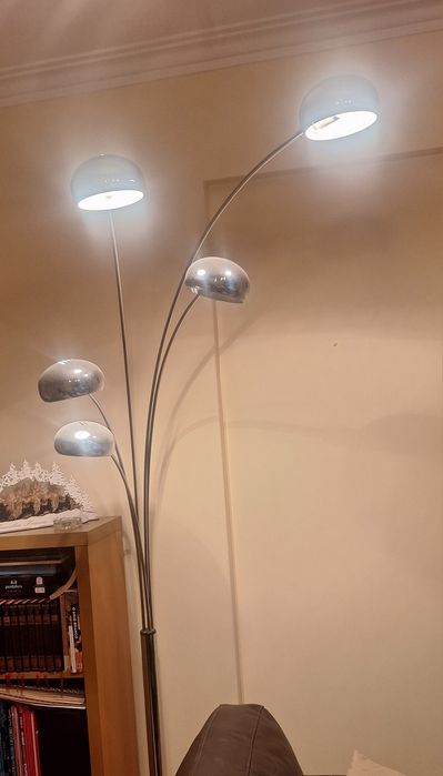 Vende se Candeeiro com 5 caixilhos