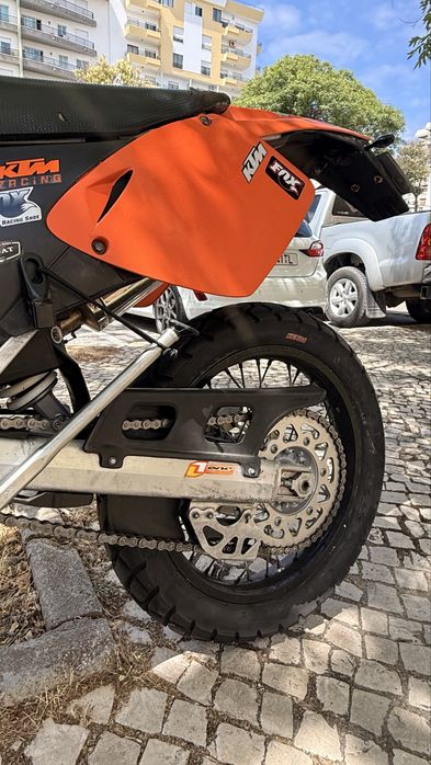 KTM 400 matriculada