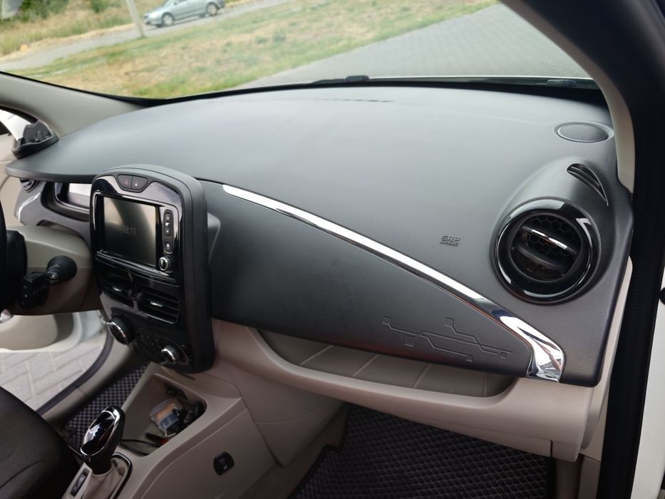 Renault Zoe  24kw. 2016