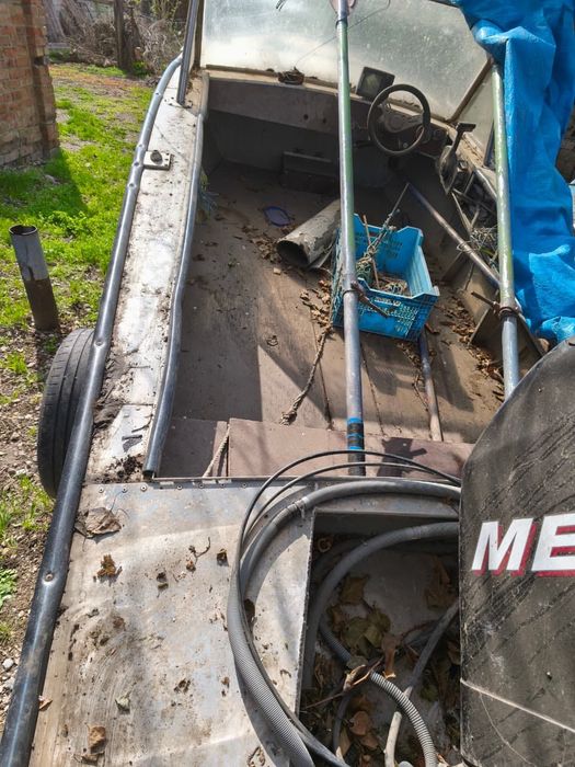 Продам прогрес 4 с мотором меркурии 115(фулл комплект)