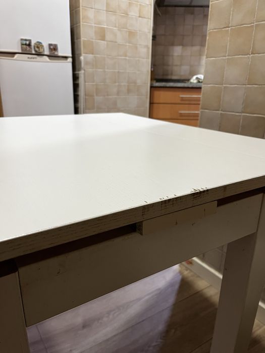 Mesa de jantar extensível IKEA