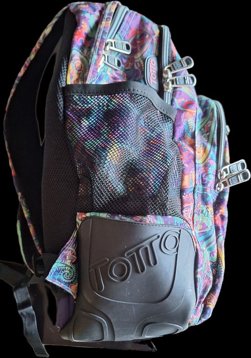 Mochila e Estojo Totto