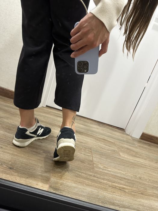 New Balance 996 кросівки в ретро стилі
