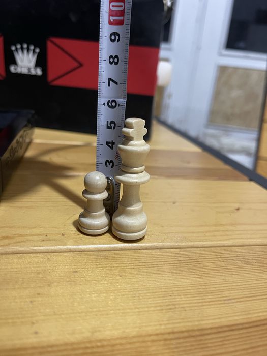 Деревянные шахматы