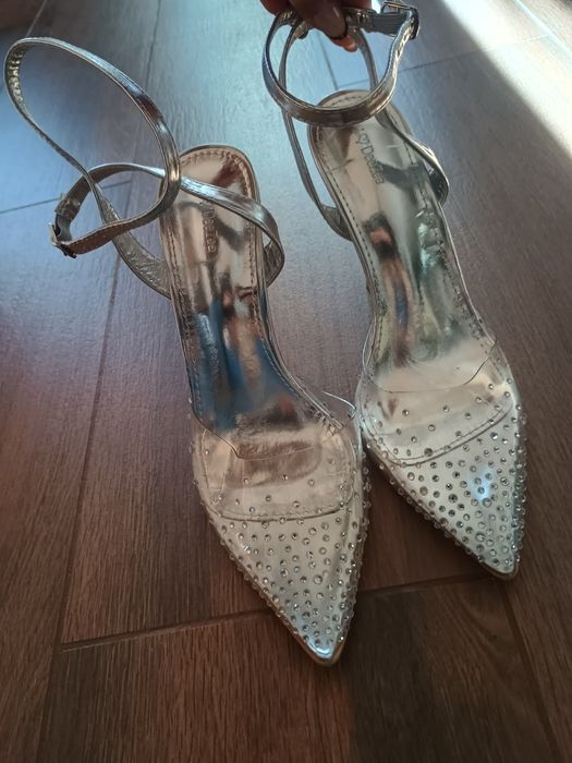 Buty ślubne transparentne r 38 z kryształkami