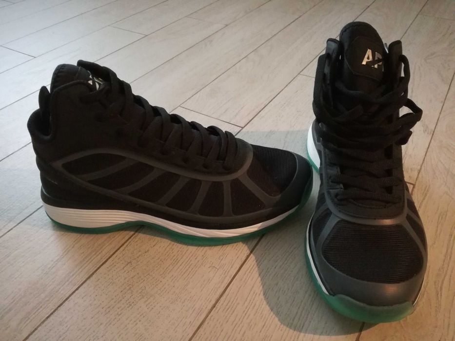 APL Boomer M black r. 40,5 USA nowe