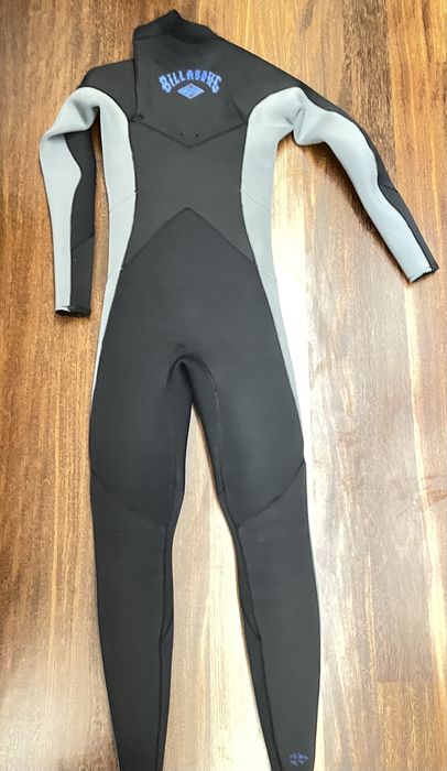 Fato Billabong 4/3mm Usado