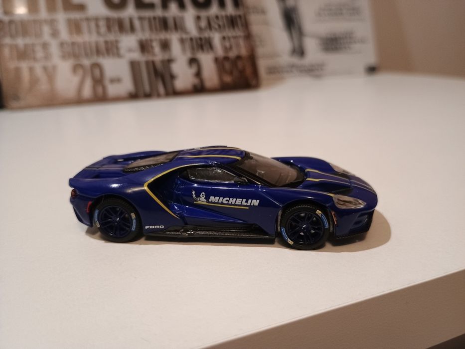 Greenlight 1:64 Ford GT40 Michelin