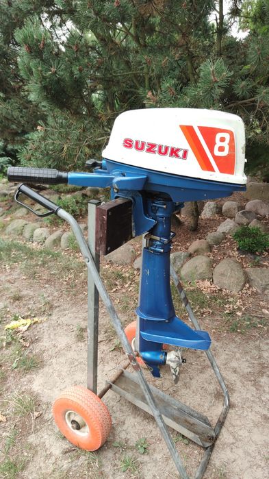 Silnik zaburtowy Suzuki DT8  8km stopa L