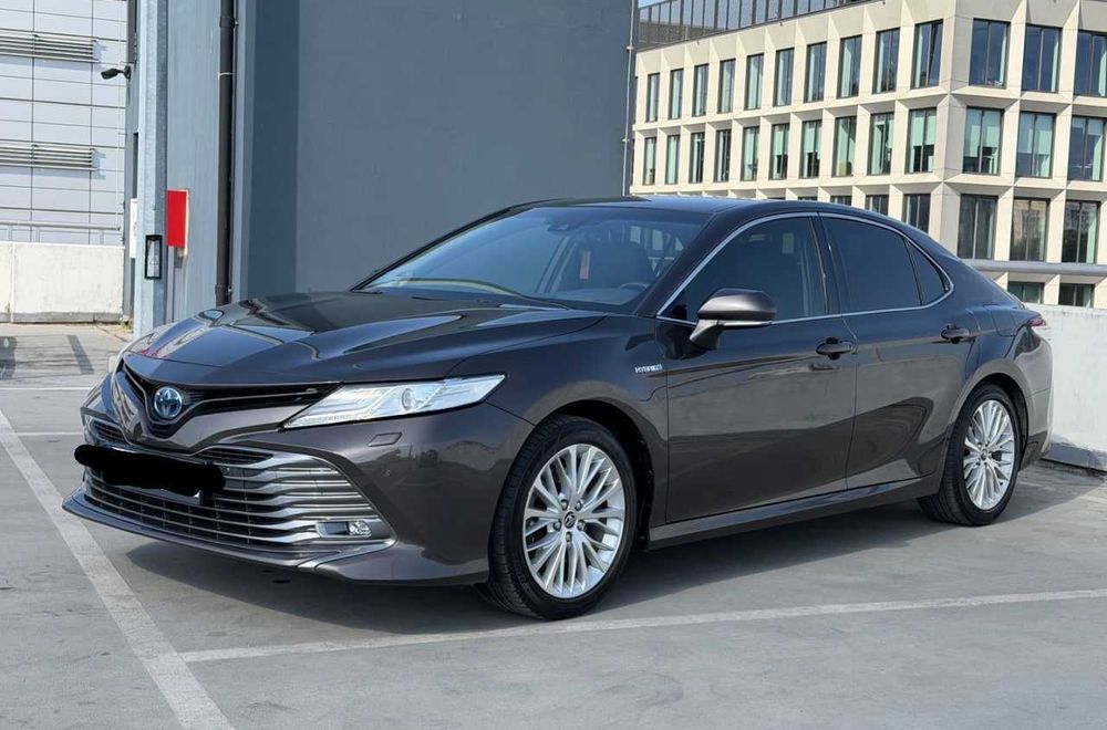 Toyota Camry 2.5 Hybrid
