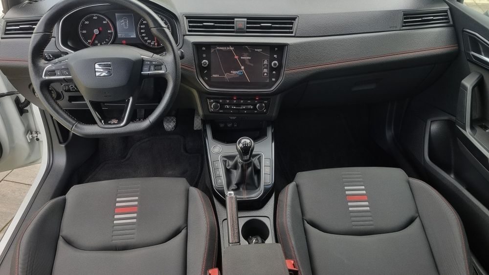 Seat Arona FR  Biała Perła 1.6 Diesel 115 km Stan licznika 140000