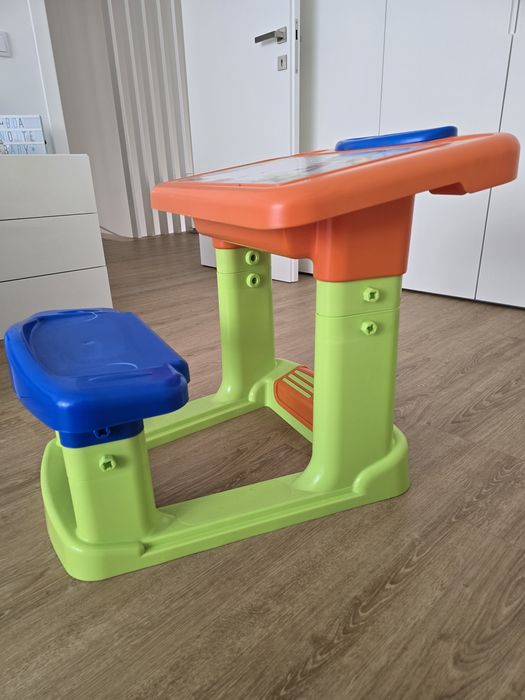 Secretária infantil