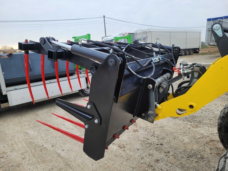 Krokodyl do ładowarki teleskopowej/ Tura ciągnika Łyżko-Krokodyl DOWÓZ