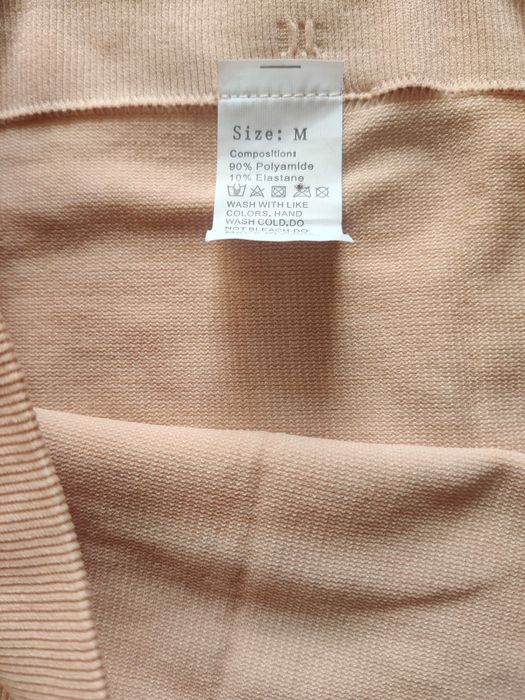 Majtki modelujące wyszczuplające