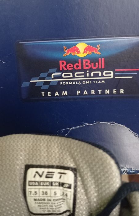 Кроссовки женские  Geox Red Bull Racing