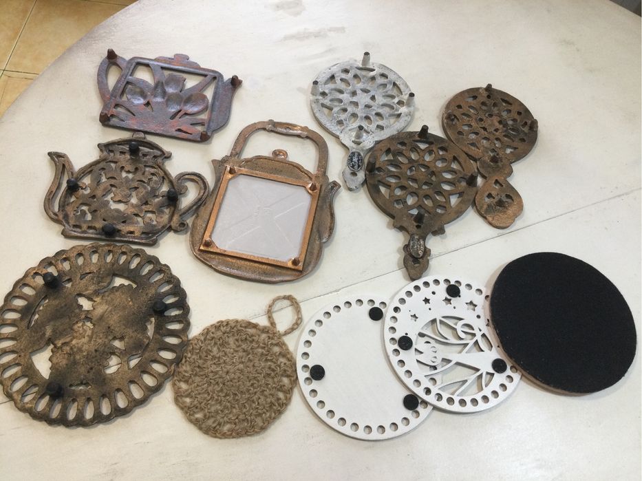 Подставки под горячее.