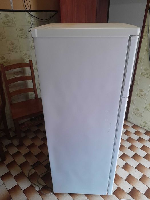 Frigorifico marca orima  como novo