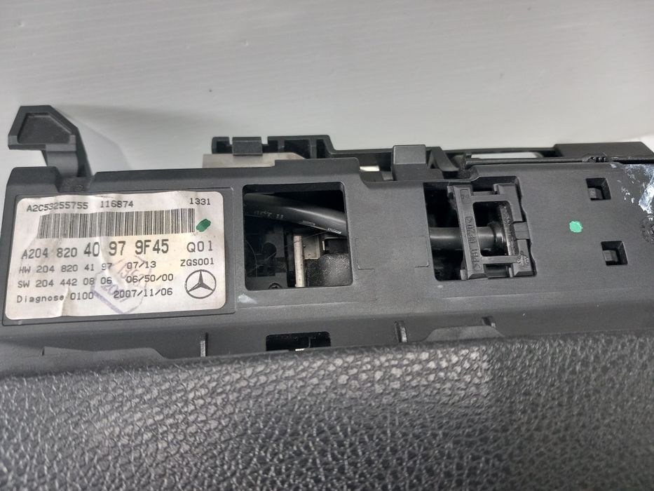 Ecrã multimédia multifunções display GPS Mercedes W204