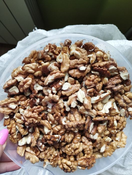 Orzechy włoskie łuskane świeże 1 kg wysyłam