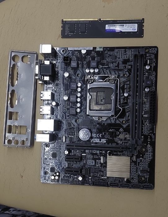 Материнська плата Asus H110M-K + оперативна пам’ять