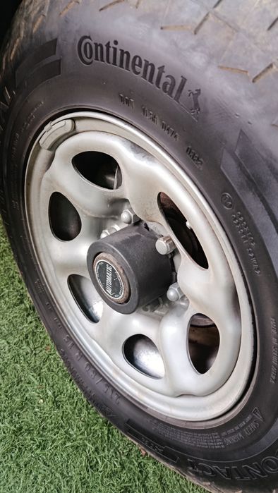 Ford maverick 2.7 TDI r20 terrano