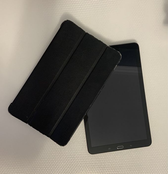 Планшет Samsung Galaxy Tab E