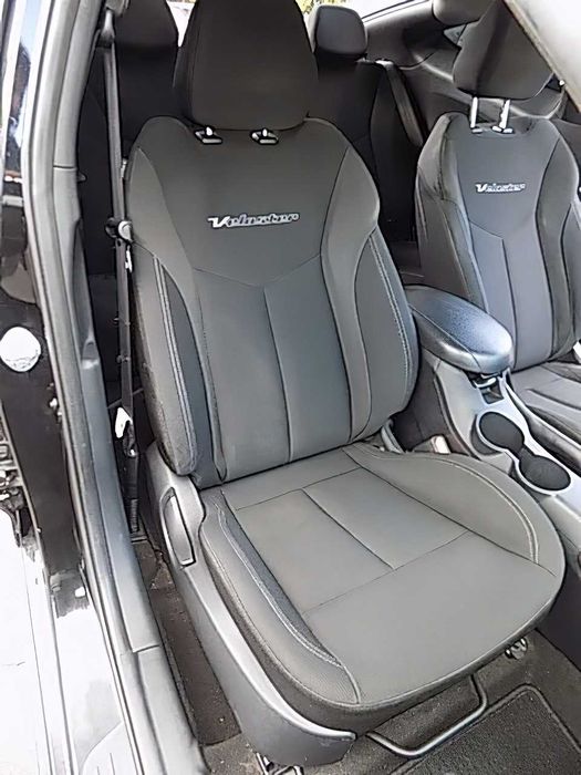 Hyundai Veloster Turbo      2015