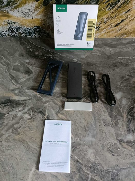 obudowa ssd ugreen 15512 m.2 nvme + 2szt kabli usb