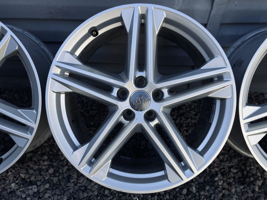 Продам комплект оригінальних дисків Audi 5/112 R20 5*112 20
