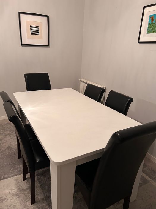 Mesa de jantar com 6 cadeiras