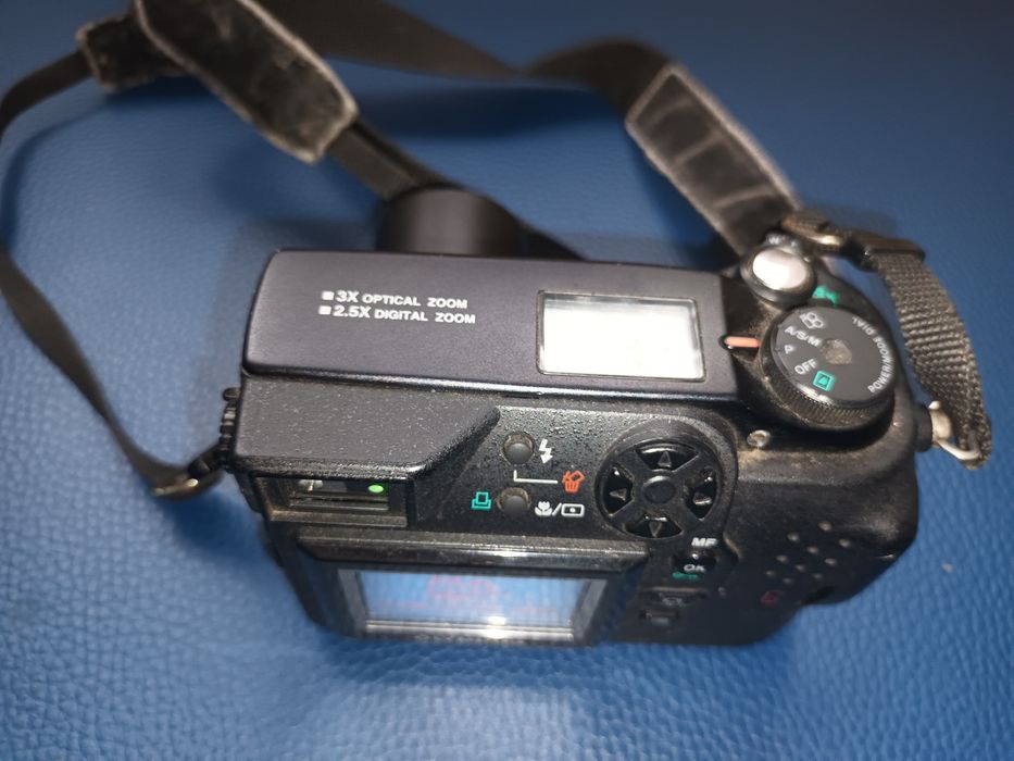 Olympus Camedia Digital Camera C-3030 Zoom aparat fotograficzny