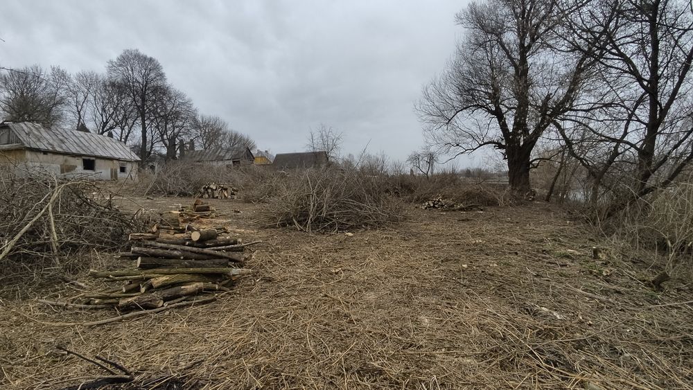 Продаж земельної ділянки біля Ставка с. Воютин 20 сот