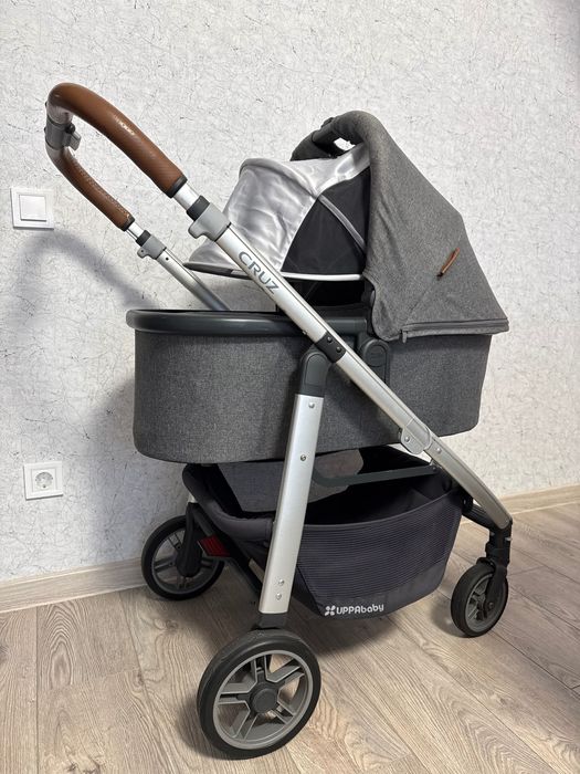 Uppababy коляска