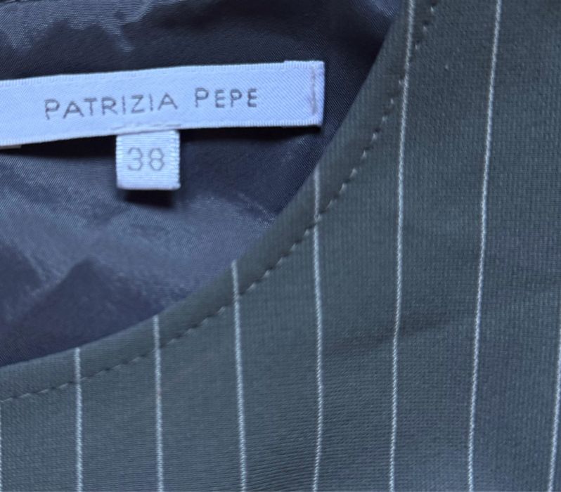 Patrizia Pepe Nowa Kolekcja Taliowana Wyszczuplająca Sukienka