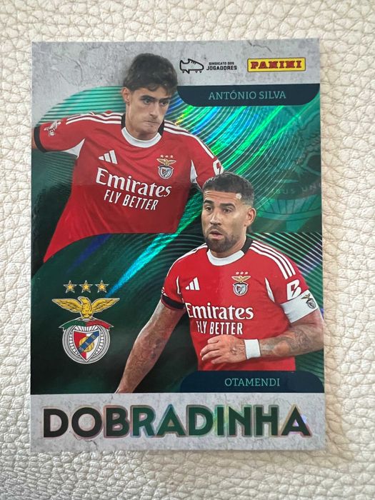 Ídolos do Futebol Português 25-26 (Panini]