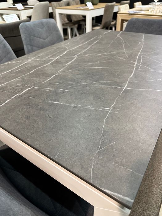 Rozkładany stół z laminatu EGGER 70*115/+47