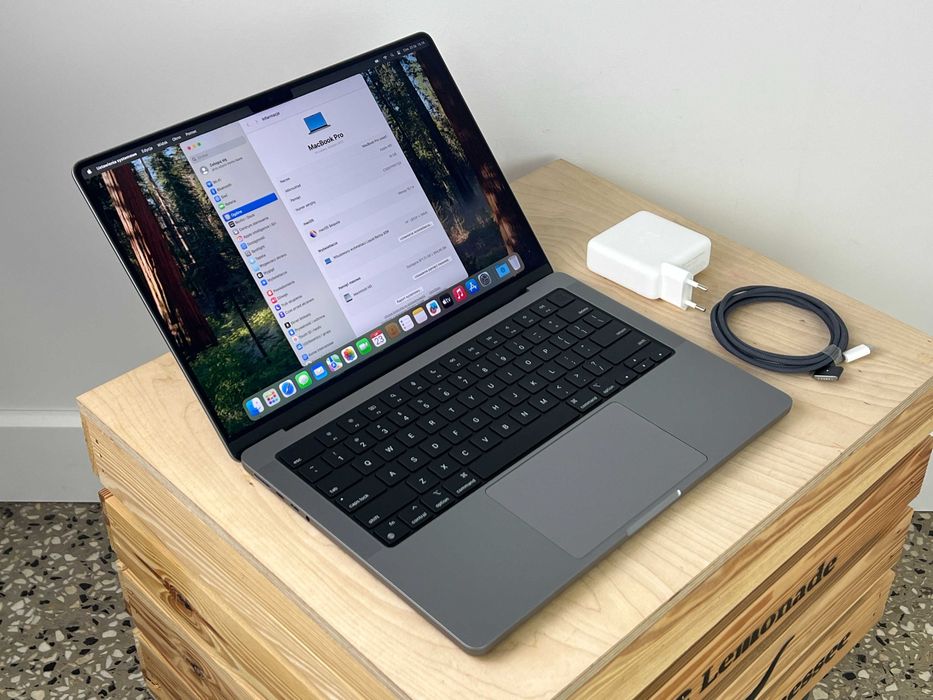 2023 MacBook Pro A2918 14" M3 16GB 1000GB