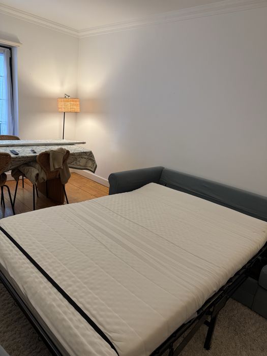 Sofá cama IKEA com chaise loungue