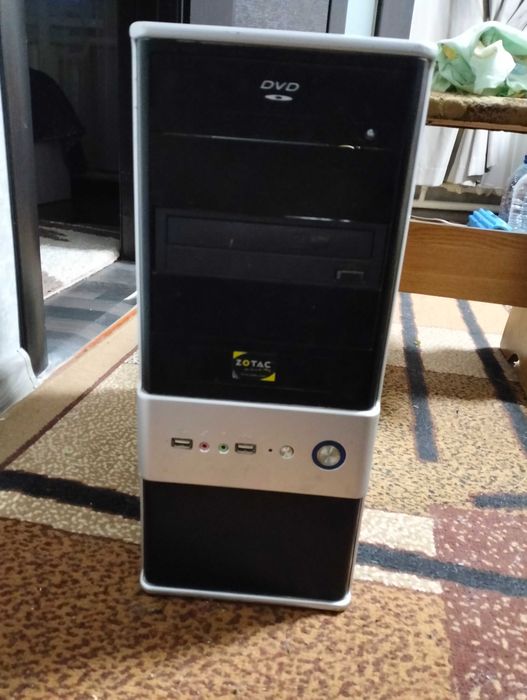 Компьютер в полном комплекте,рабочий полностью