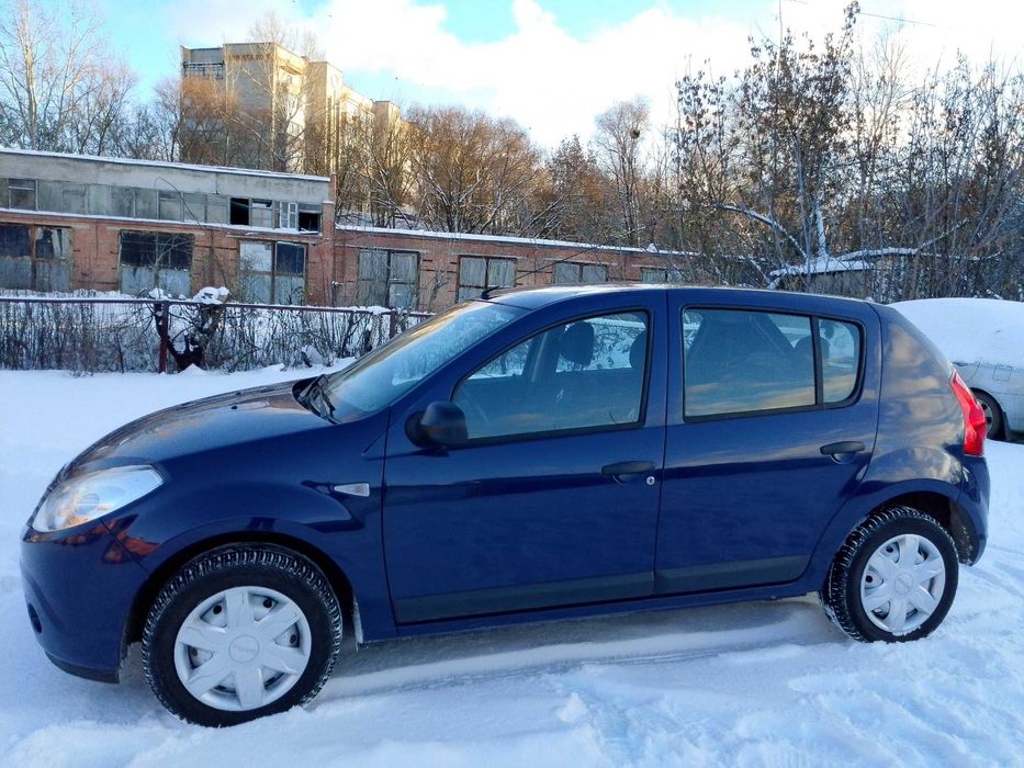 Продам Dacia Sandero 1.4