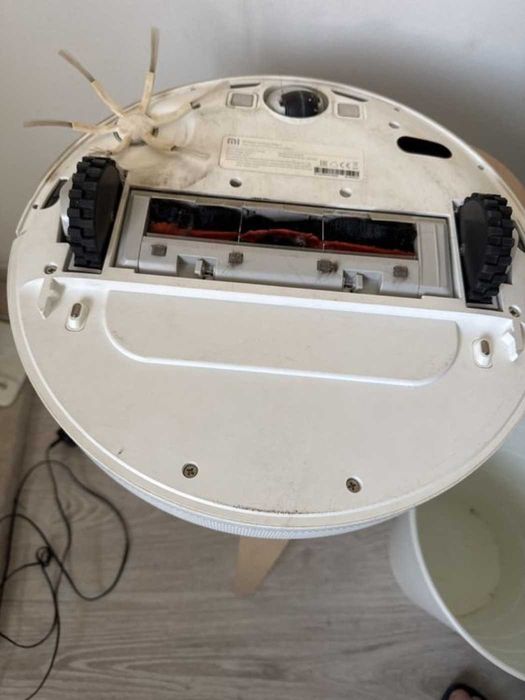 Oportunidade!!! Robô Aspirador Xiaomi Mi usado apenas 4 meses!