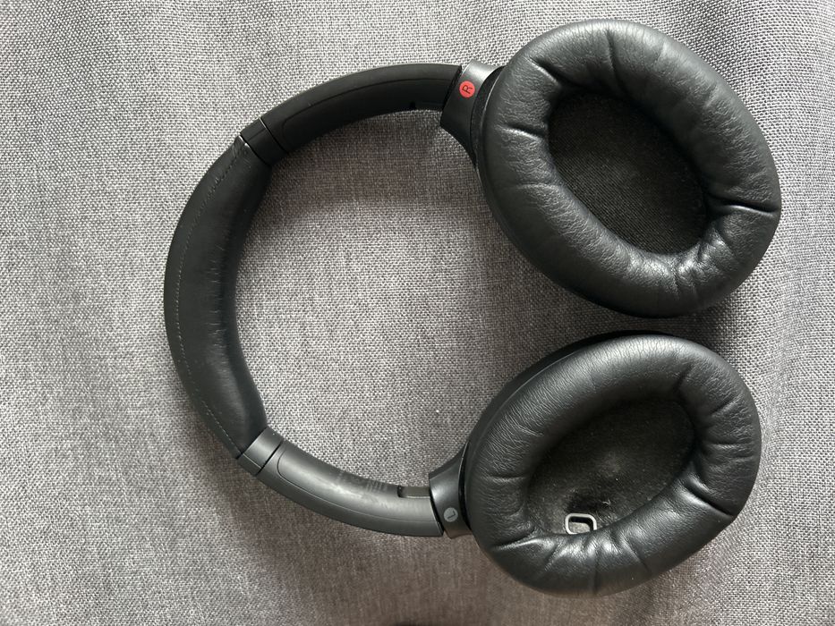 Słuchawki SONY WH-1000XM4B