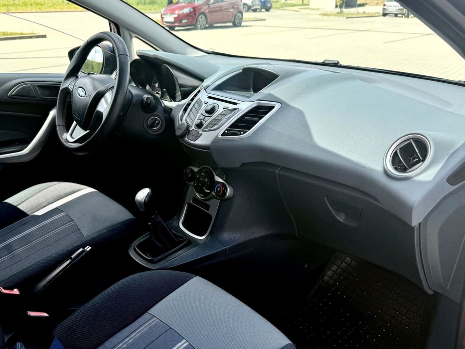 Ford Fiesta 1.2 benzynka Super stan