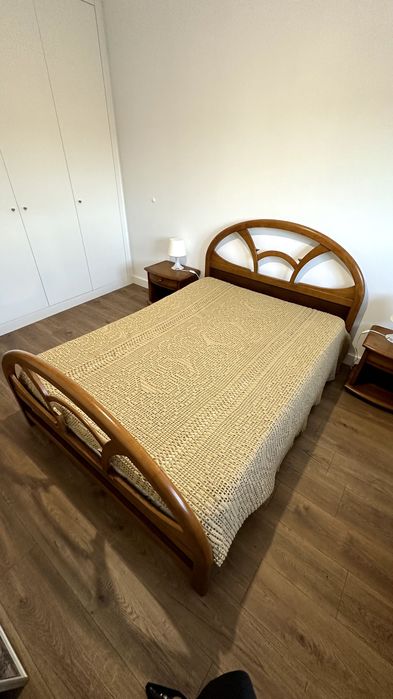 Cama de casal em madeira maciça 200x130 + opção de colchão