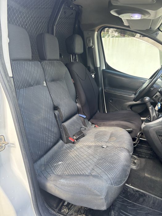 Peugeot partner 1.6 HDI 3 Lugares