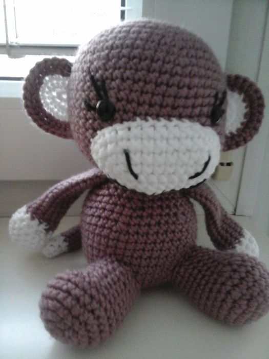 Małpka na szydełku