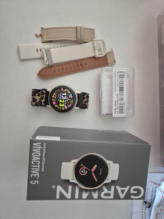 Zegarek sportowy smartwatch Garmin Vivoactive 5