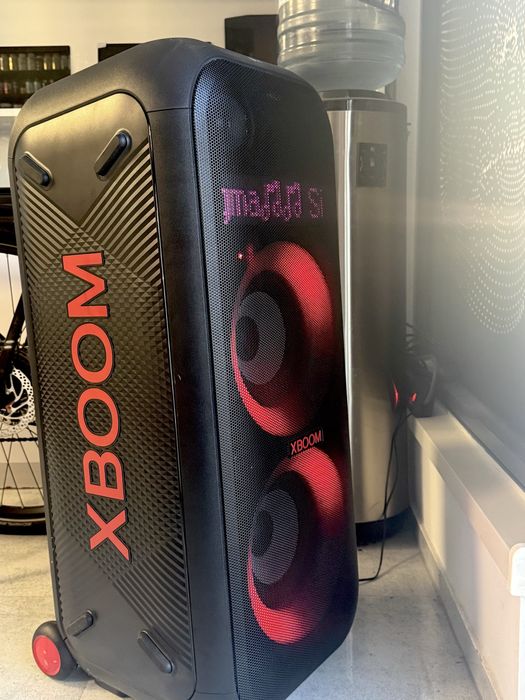 LG Duzy glosnik  Bluetooth Moc 1000 W RMS