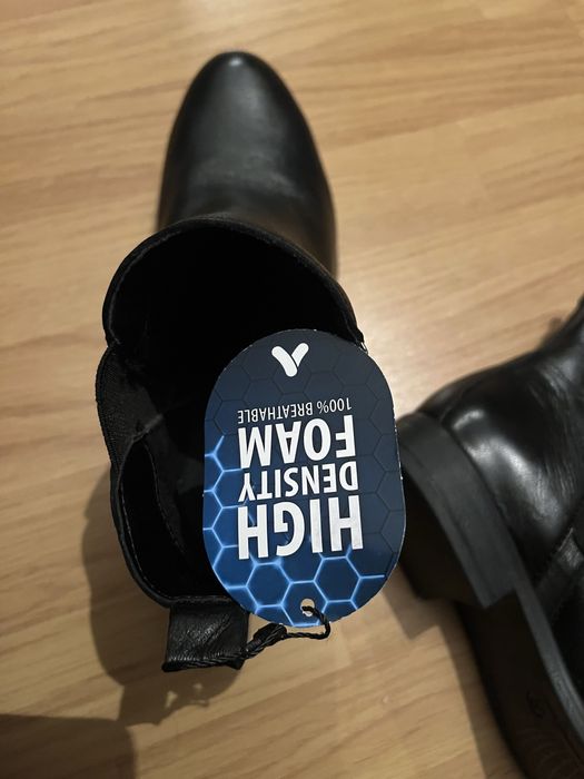 Buty skorzane r. 38/39 firma Bata