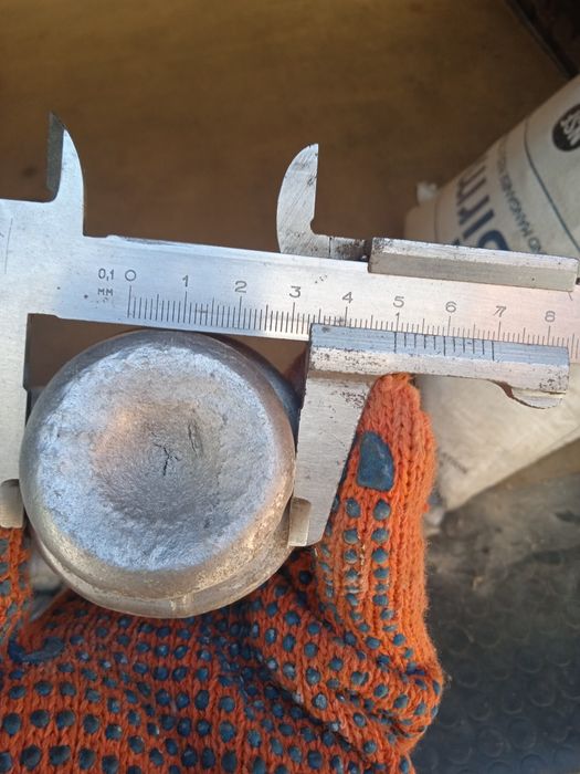 Заглушкі для труб забора